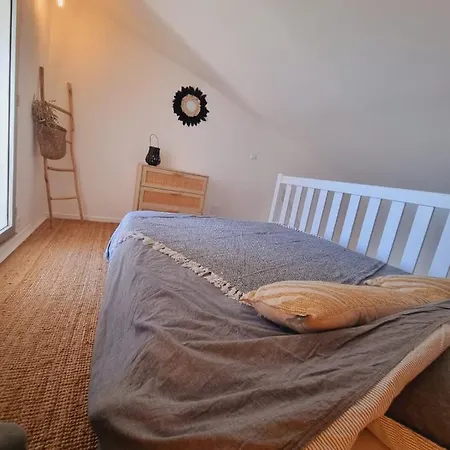 : 2 Au Bord Des Falaises 公寓 *